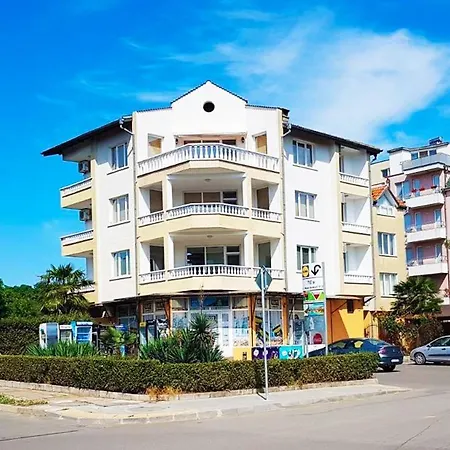 Kirovi House - Guest Gæstehus