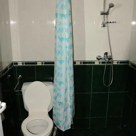 Kirovi House - Guest Pensiune 2*