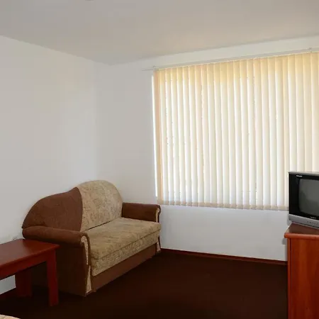 Pensiune Kirovi House - Guest