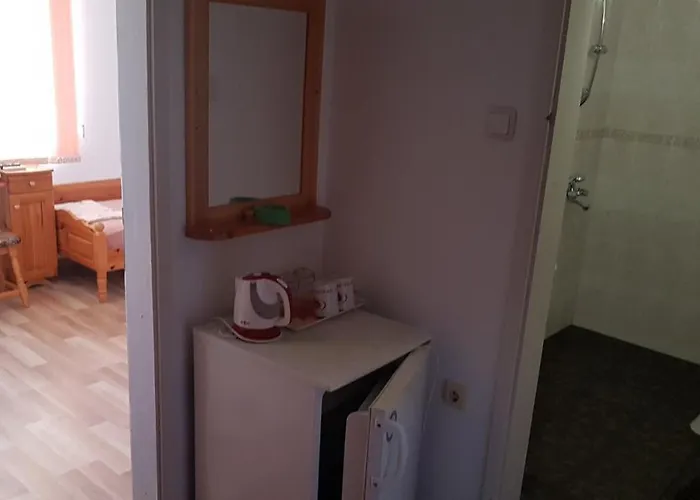 Kirovi House - Guest Къща за гости