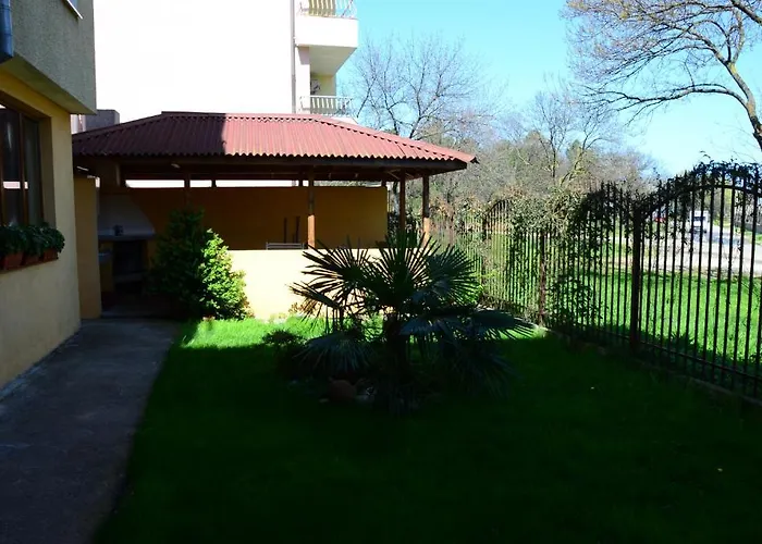 Kirovi House - Guest Царево