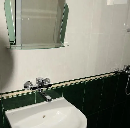 Kirovi House - Guest Къща за гости