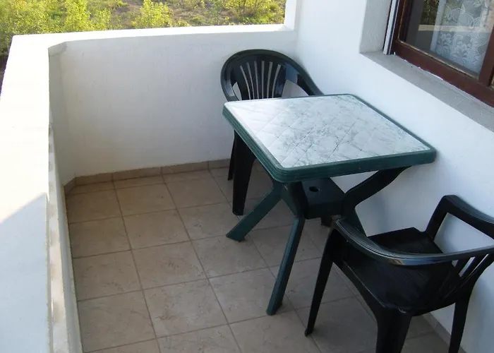 Къща за гости Kirovi House - Guest Царево